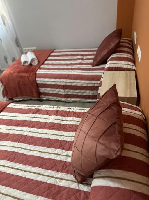 Apartamento Turistico O.N Renfe Cordova Esterno foto